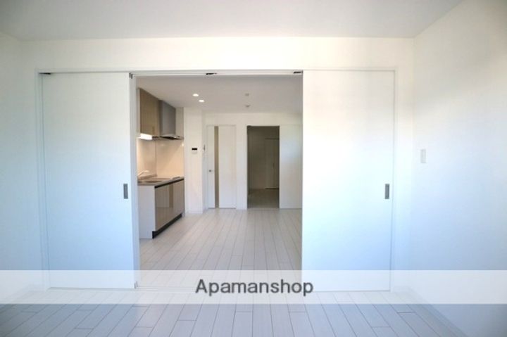 大阪府吹田市山田北の賃貸アパートの内装