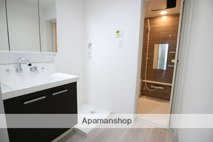 大阪府吹田市山田北の賃貸アパートの内装