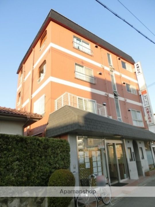 大栄ビルの外観