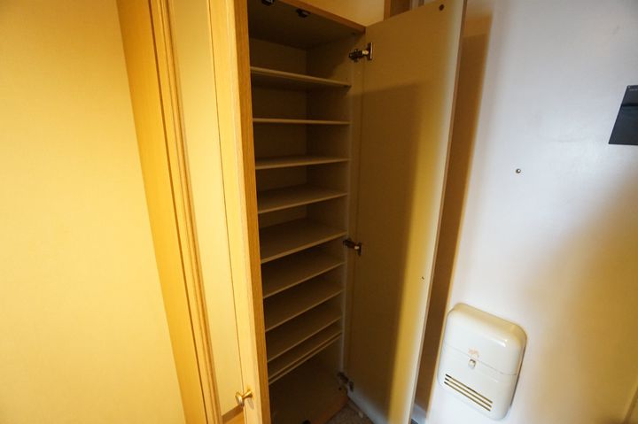 アルテミスの内装