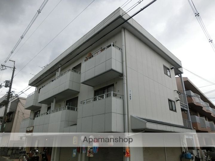 コーポ高宮の外観