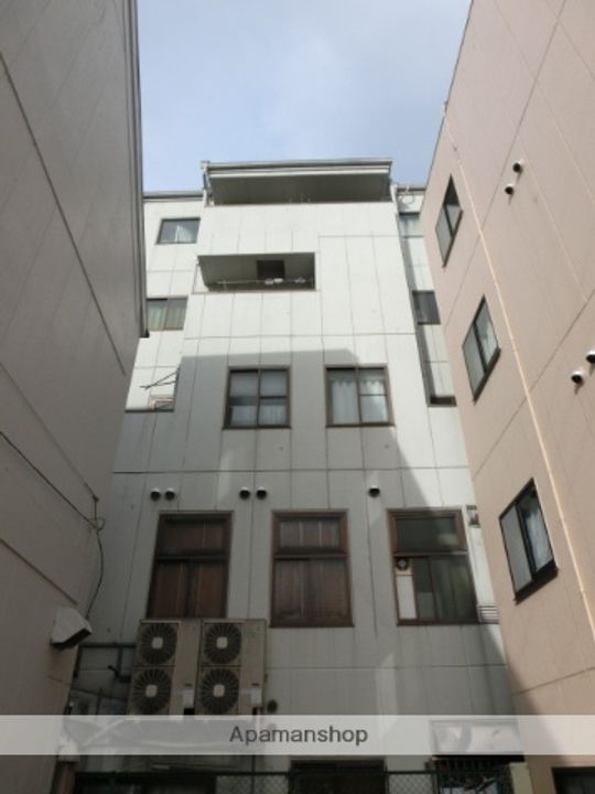 高槻井上ビルの外観