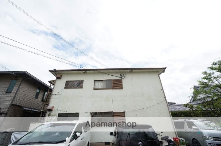 クローバーハイツ辻崎の外観