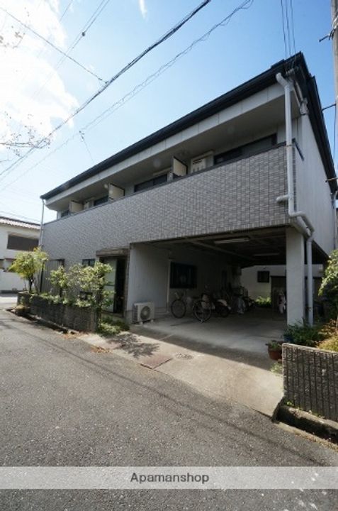 ラルゴカーサの外観