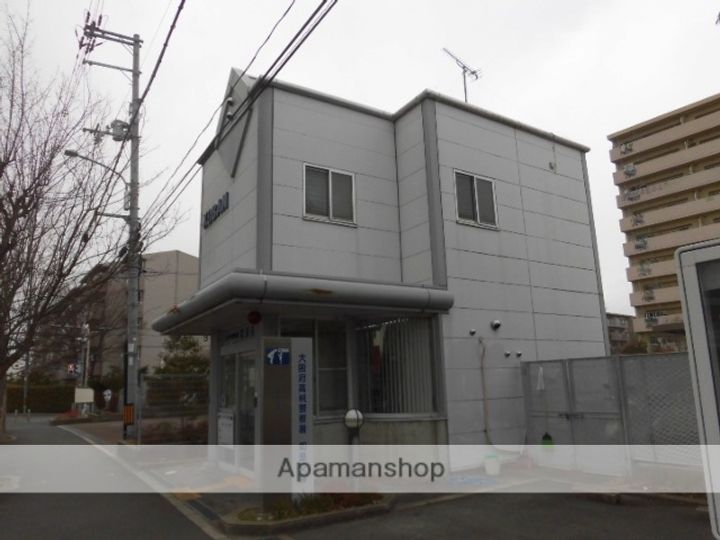 ラルゴカーサの周辺