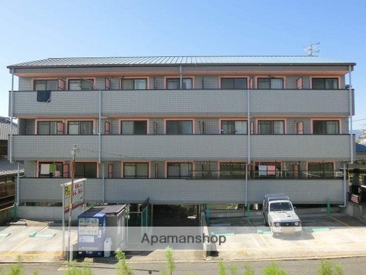 エトワールエムティースリーの外観