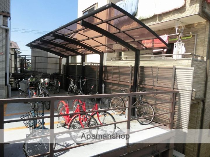 エトワールエムティースリーの外観