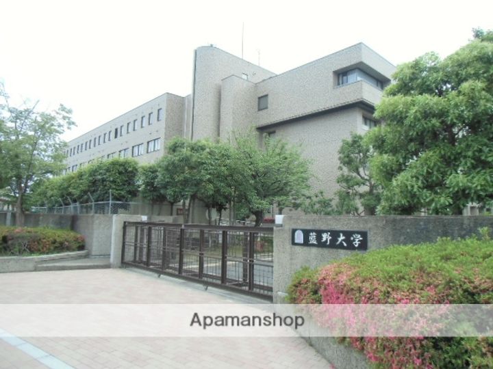 クローバーMオザキA棟の周辺