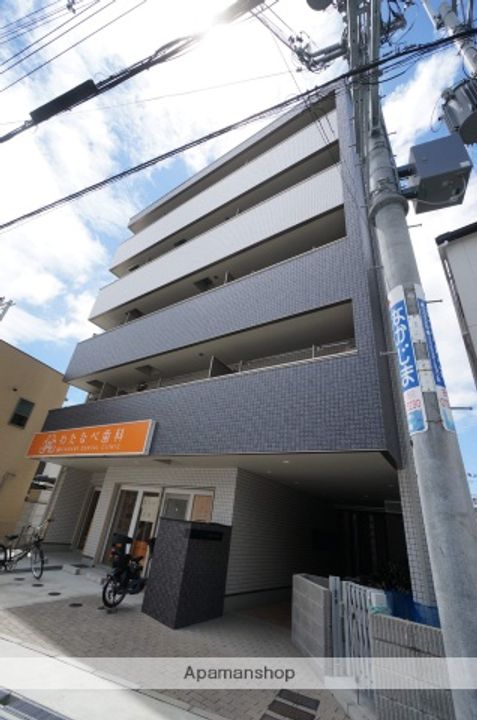 STONE PLACEの外観