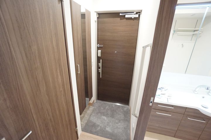 D-residence桜井の玄関