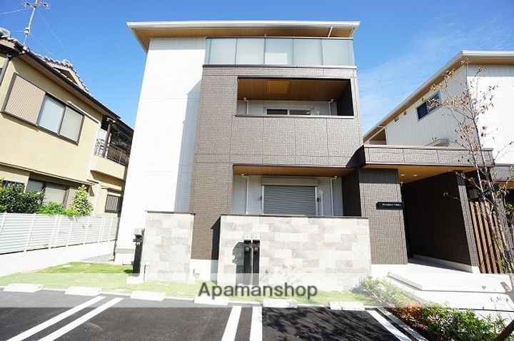 D-residence下田部A棟の外観