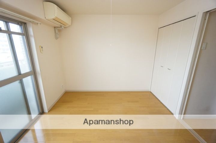 セラフィック・IWTの内装