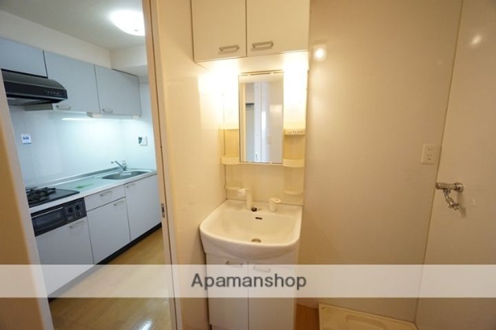 セラフィック・IWTの内装