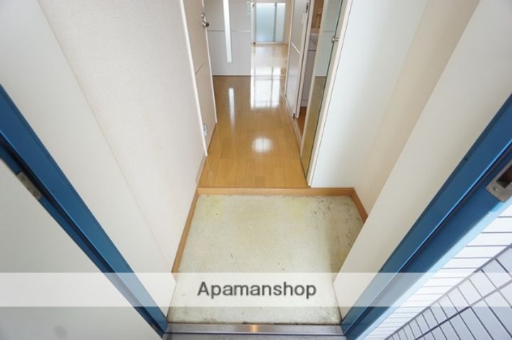 セラフィック・IWTの玄関