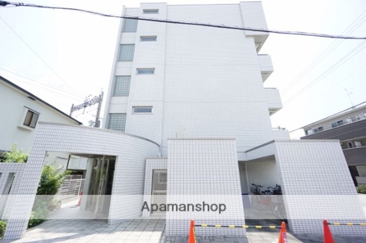 セラフィック・IWTの外観