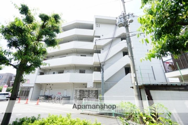 セラフィック・IWTの外観