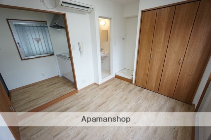 アーバンプラザの内装