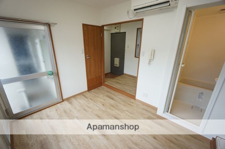 アーバンプラザの内装