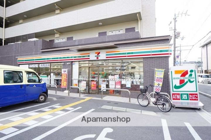 オーク・ピアの周辺