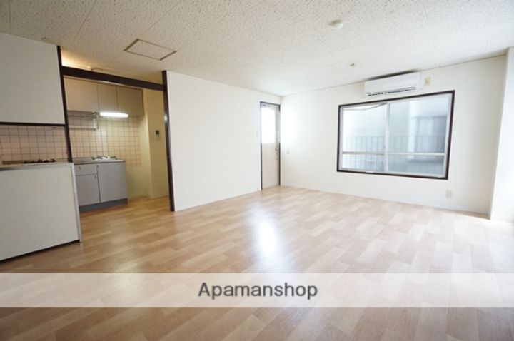 ルーチェ別院(旧マルイビル)の内装