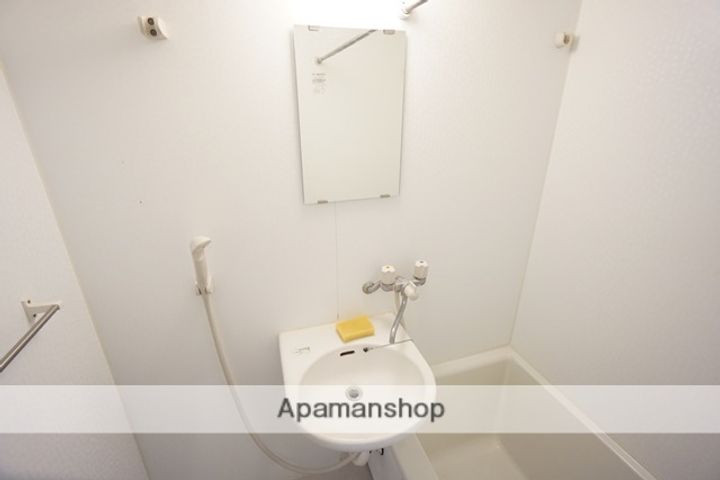 第2華岡マンションの内装