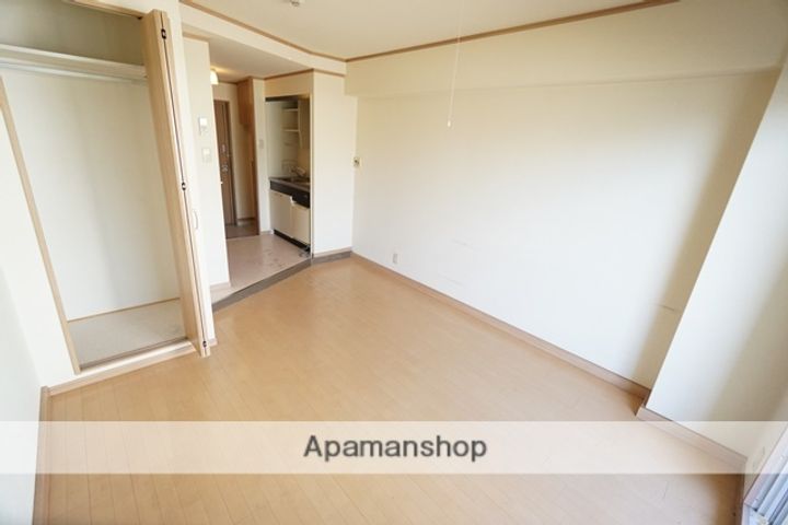 第2華岡マンションの内装