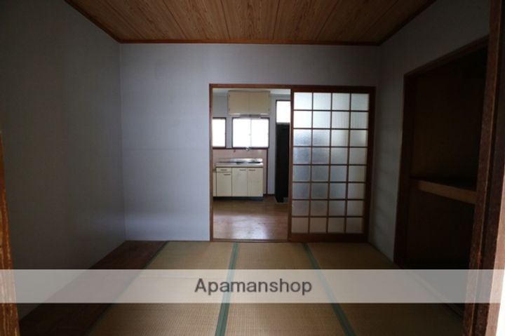 上中条ハイツの内装