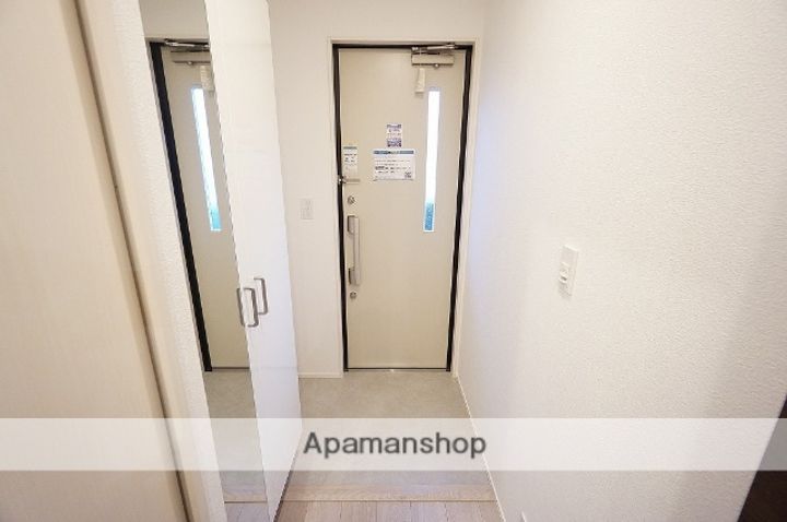 ダヴ・ガーデン緑ヶ丘の玄関