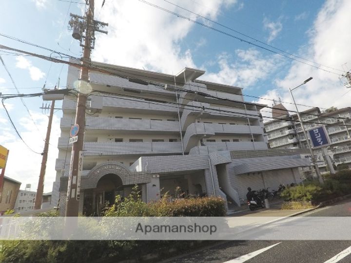 エバーグリーンハイツの外観