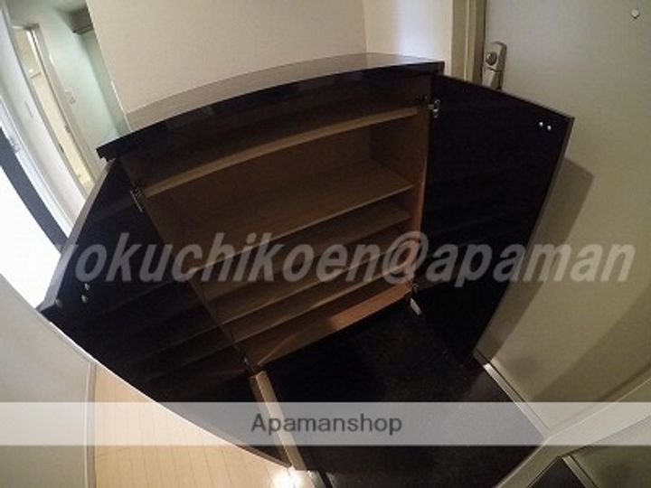 大阪府豊中市寺内1丁目の賃貸マンションの内装