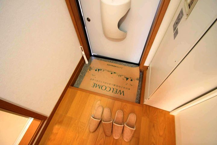 大阪府豊中市北条町1丁目の賃貸アパートの玄関