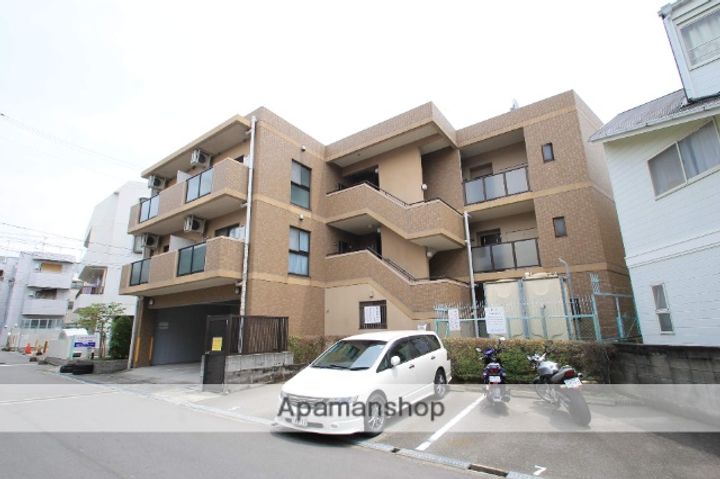 大阪府豊中市曽根西町3丁目の賃貸マンションの外観