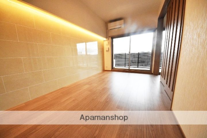 大阪府大阪市淀川区新高2丁目の賃貸マンションの内装