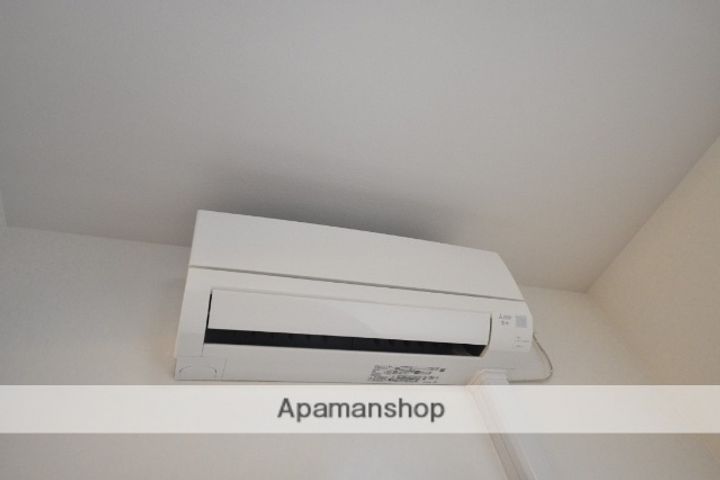 大阪府大阪市淀川区新高2丁目の賃貸マンションの内装