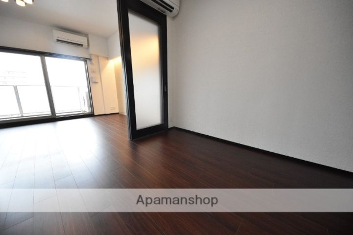 大阪府大阪市淀川区新高2丁目の賃貸マンションの内装