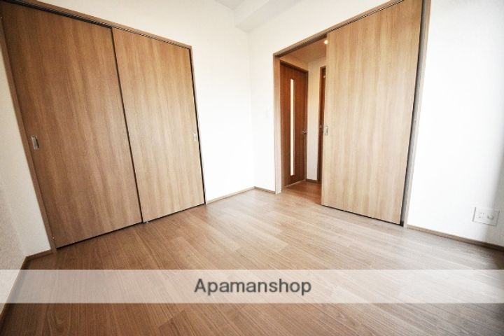 大阪府大阪市淀川区新高2丁目の賃貸マンションの内装