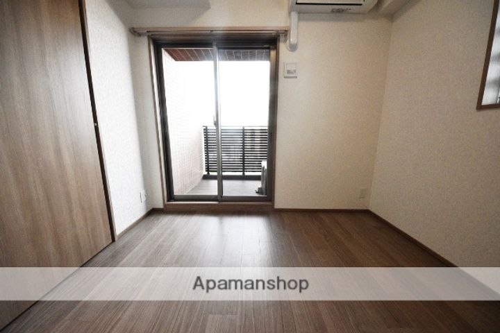 大阪府大阪市淀川区新高2丁目の賃貸マンションの内装