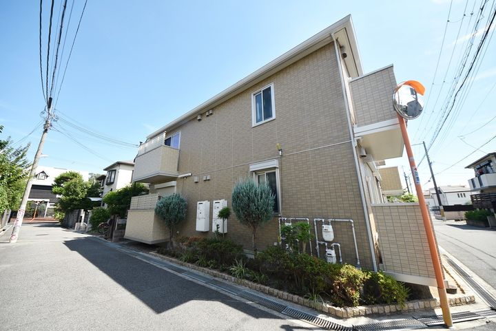 シャルマンコート豊中の外観