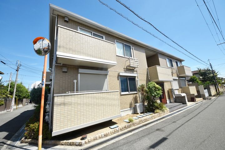 シャルマンコート豊中の外観