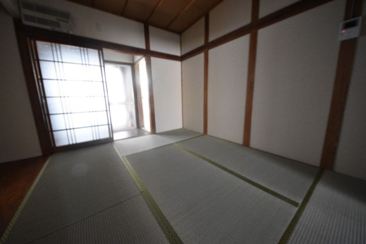 第一喜多乃荘2の居間
