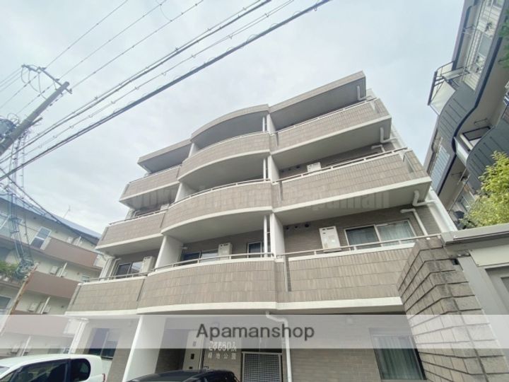 こすもらいふ緑地公園の外観