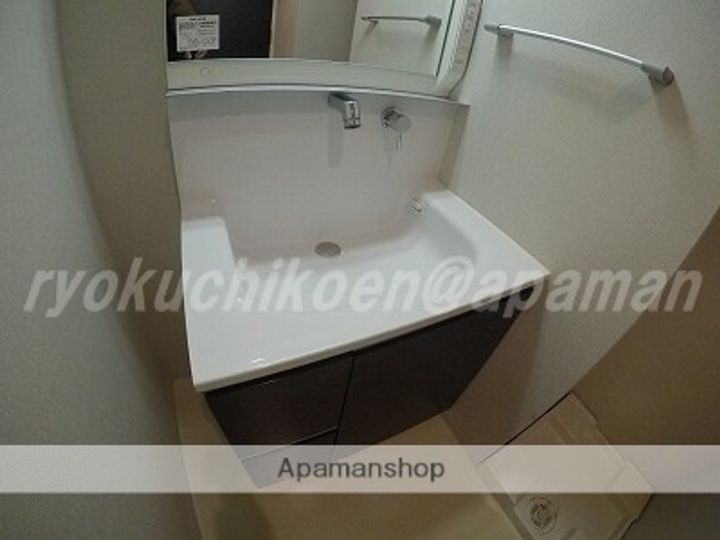 アグレアーブルの内装