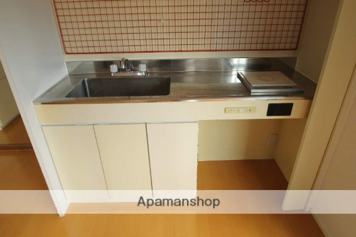 クイーンズコートルネサンス205の内装