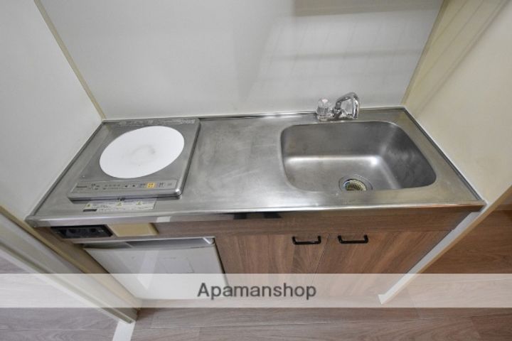 ベルエアー服部202のキッチン