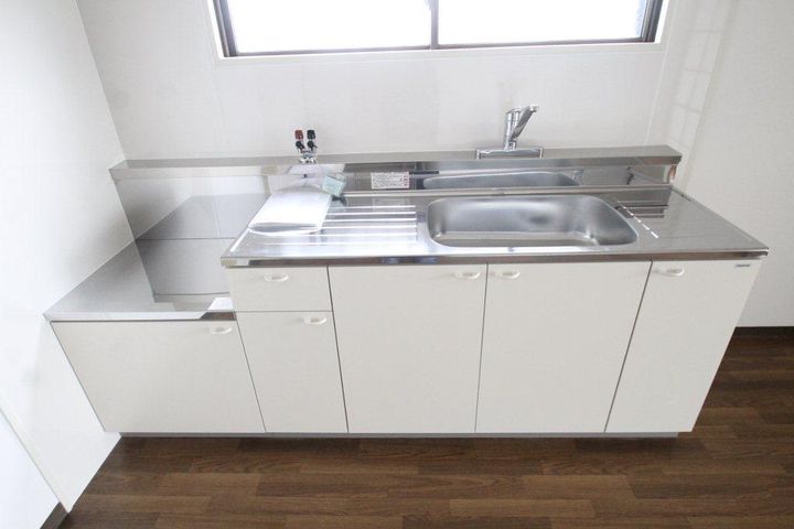 大阪府豊中市中桜塚4丁目の賃貸マンション301のキッチン