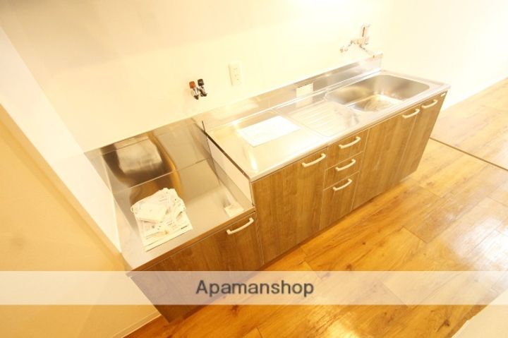 大阪府豊中市岡町北3丁目の賃貸マンション104のキッチン