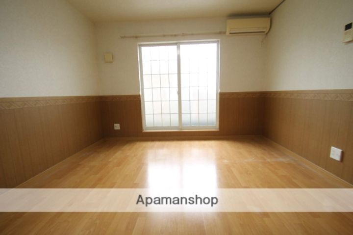 ネイクレスト三国本町の内装