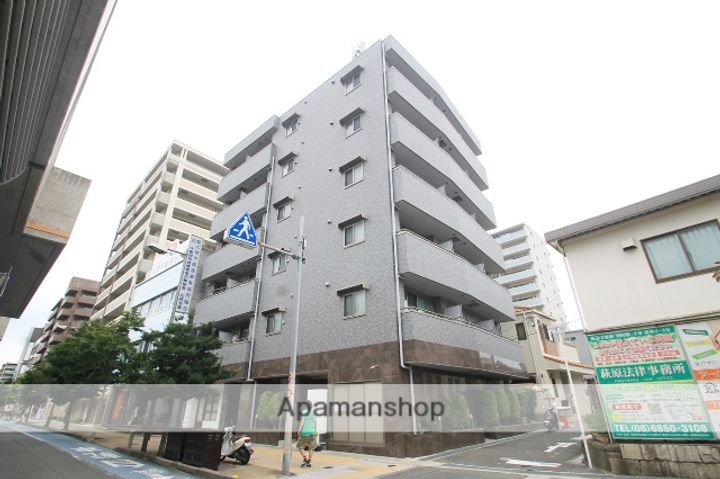 大阪府豊中市岡町の賃貸マンションの外観
