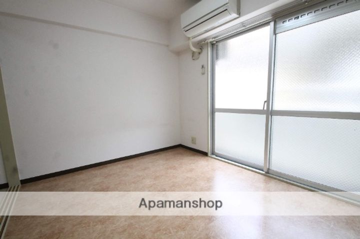 シャルマンフジ服部壱番館302.の内装