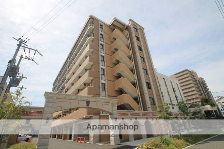 LUXE新大阪Ⅲ222の外観